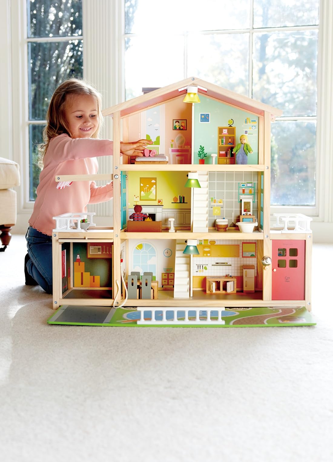 Hape Puppen-Villa Holz-Puppenhaus mit 10 Zimmern, kreatives Rollenspiel, inklusive Möbel und Zubehör, pädagogisches Spielzeug, für Kinder ab 3 Jahren