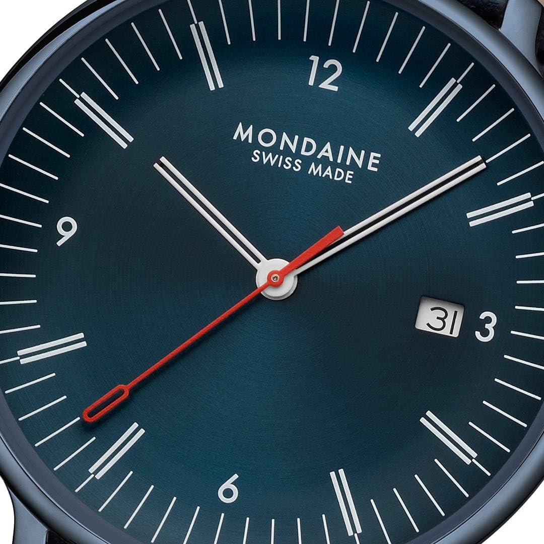 Mondaine Doppio zegarek męski 41 mm – szwajcarski mechanizm kwarcowy, niebieski cyferblat, szkło szafirowe, wodoszczelny, stal nierdzewna z recyklingu, wegańska bransoletka ze skóry jabłkowej