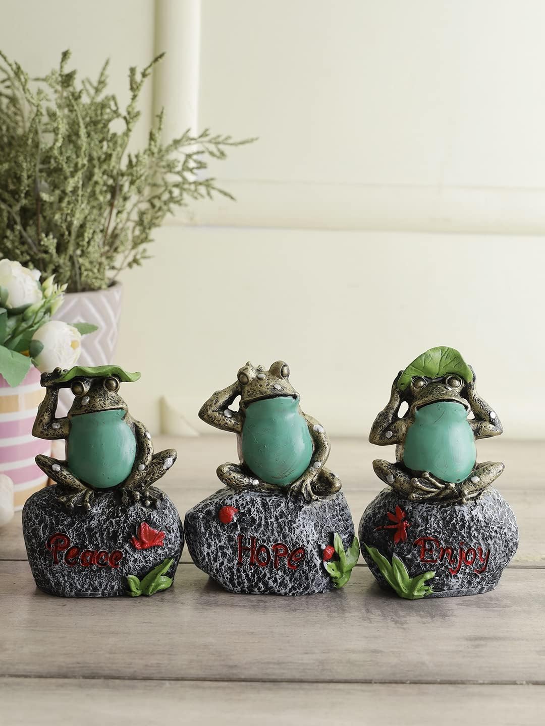 TIED RIBBONS Frog Figurine Showpiece for Fairy Tales Garden Lawn Patio ...