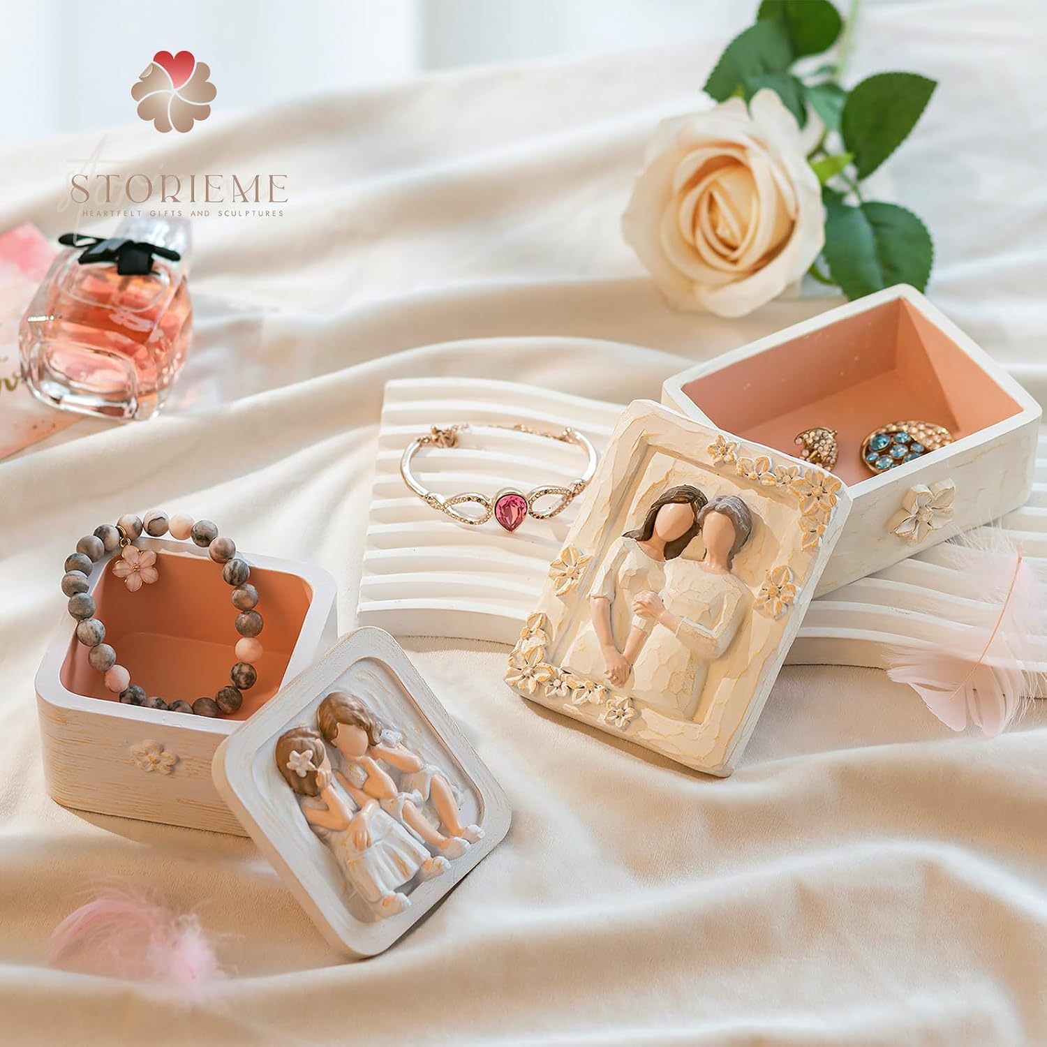 Storieme Mother Daughter Figurines Gifts: Gift for Mom from Daughter, Gifts for Daughter, Handcrafted Resin Box with Bracelet for Birthday Christmas Mother's Day