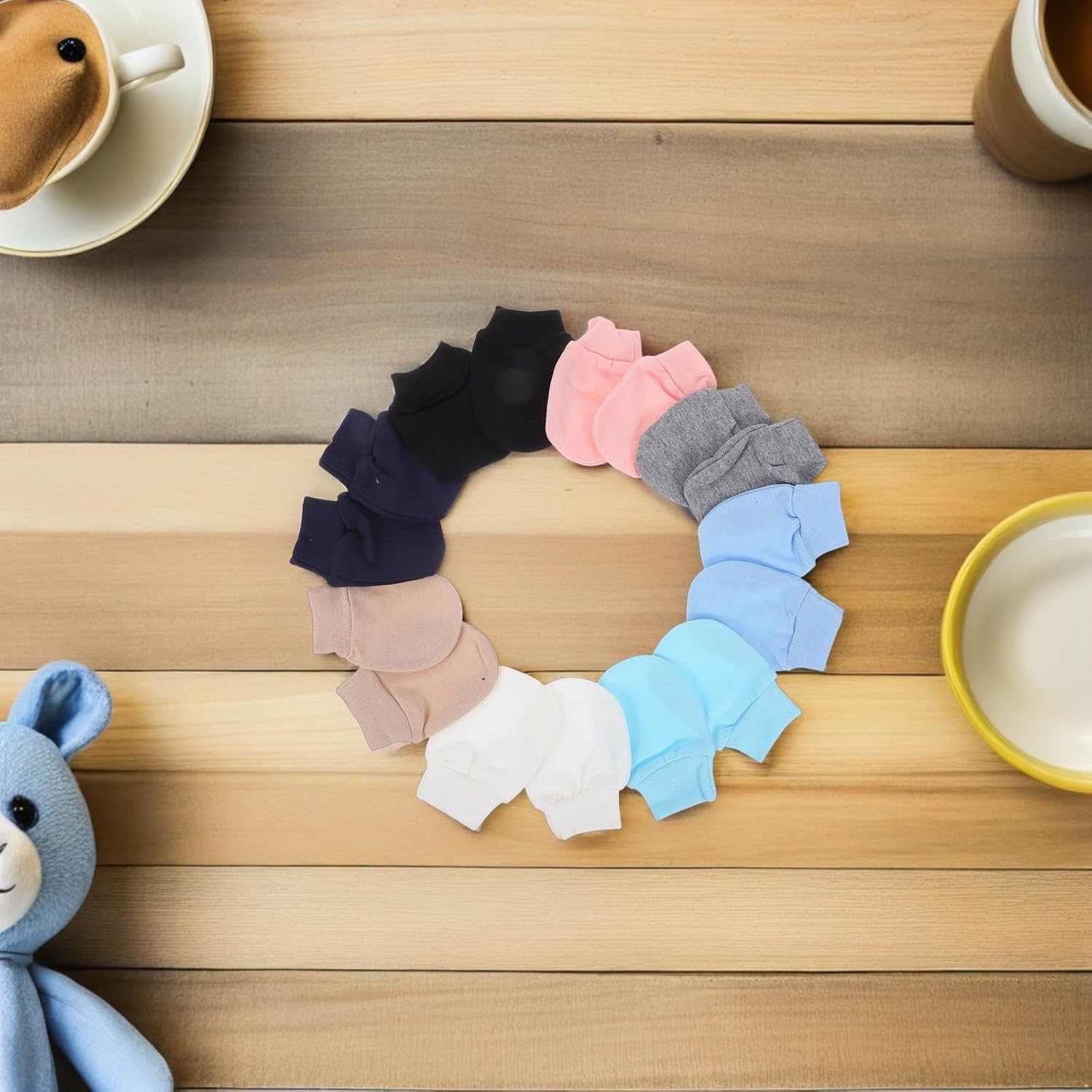 FRCOLOR 8 Pairs Newborn Cotton Mittens Anti-scratch Gloves Soft Breathable Material Hand Protection for 0-12 Months Infants Boys
