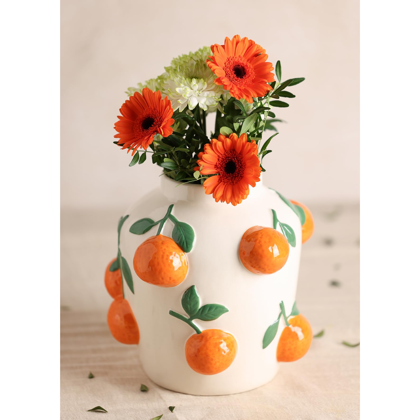Hestia Orange Vase mit geprägten Orangen