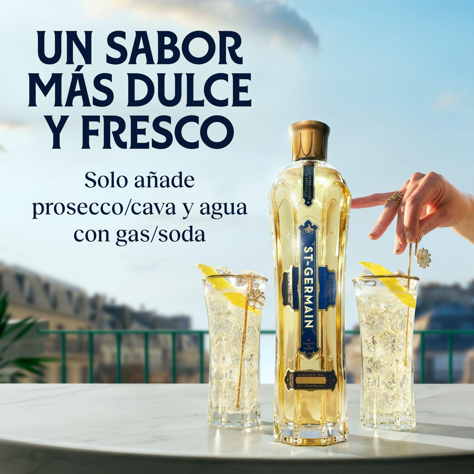 St-Germain ​​​​Licor Francés de Flor de Saúco, 20 % vol., 70 cl / 700 ml., St-Germain Spritz, dulce y fresco, elaborado con flores de saúco silvestres recolectadas a mano, Transforma cualquier cóctel