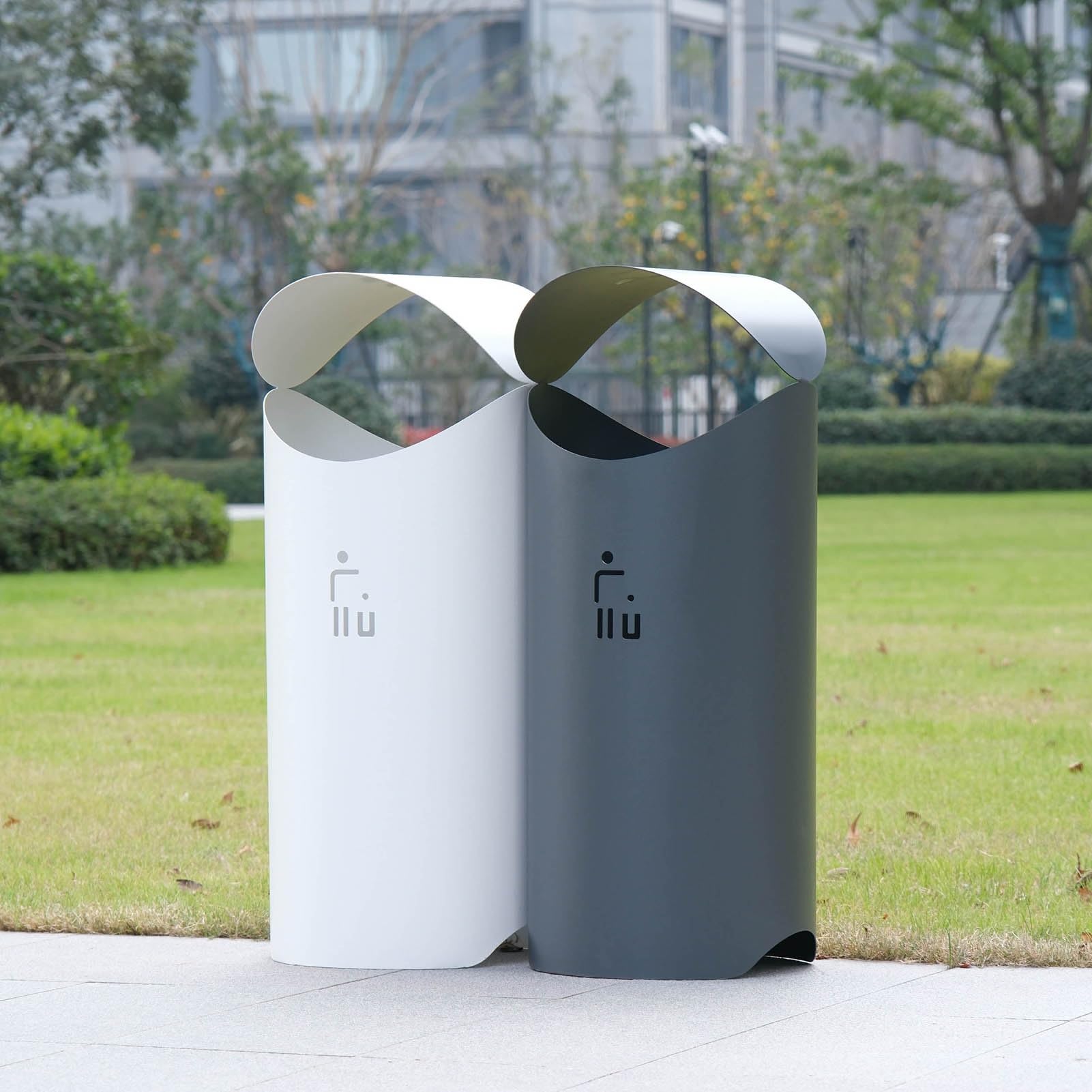 GOCHUSX Commercial Trash Can, Stainless Steel Indoor Outdoor Trash Can, Weather Outdoor Garbage Can for Home, Office, Restaurant Elevator Entrance(White)