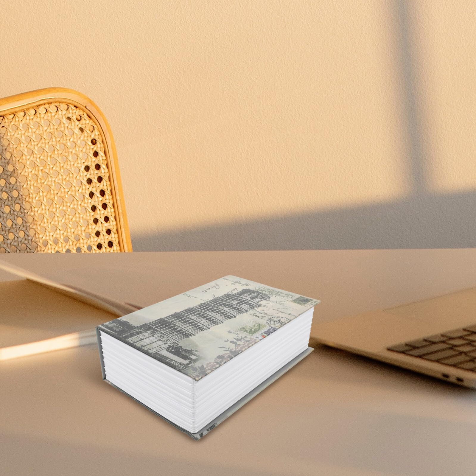 Cassaforte a Forma di Libro Chiusura a Combinazione, Scatola Portaoggetti in Carta e Metallo, Design Multifunzionale e Capacità di Grande Archiviazione per Casa e Ufficio