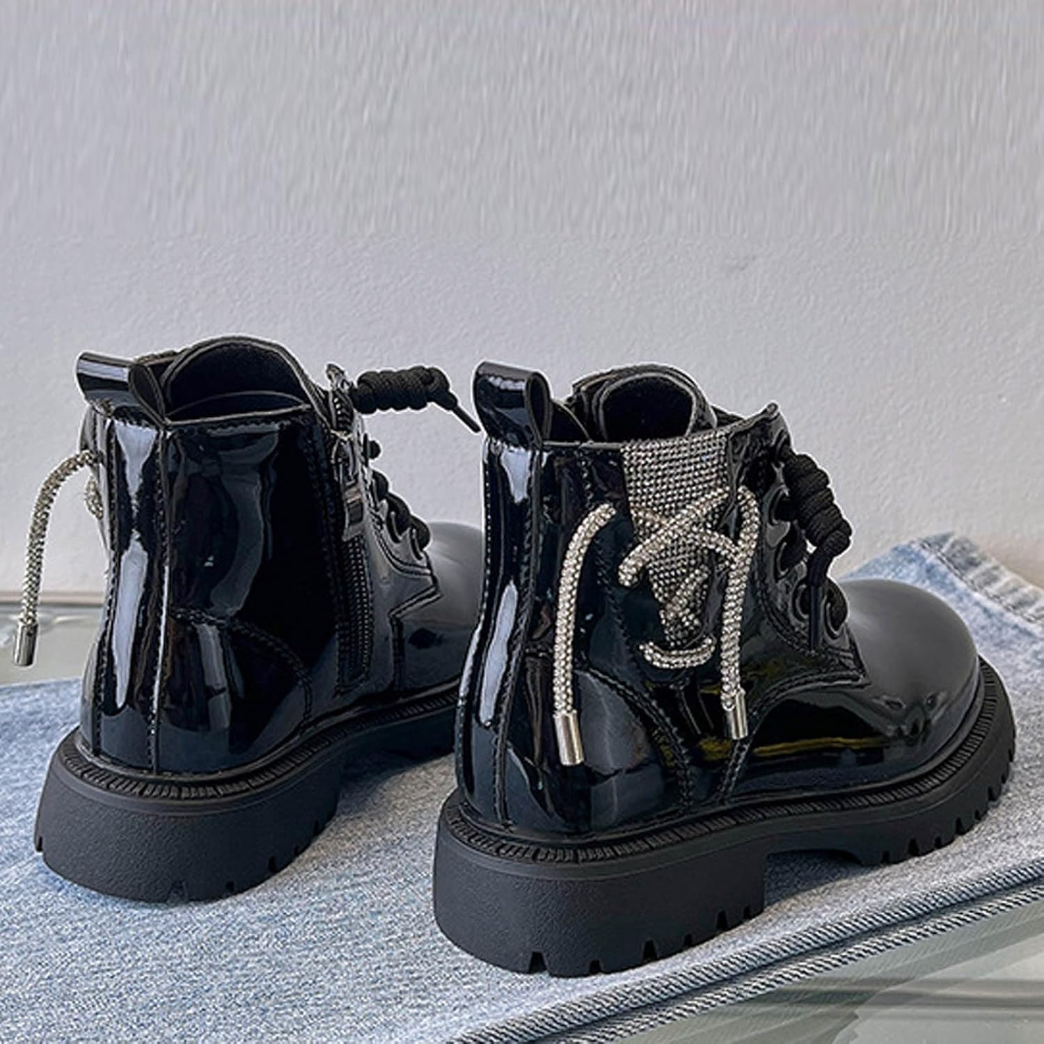 Girls Lace Up Ankle Boots Winter Outdoor Walking Boot Fleece Lining Snow Booties Lug Sole Non Slip Bootie for Big Kids