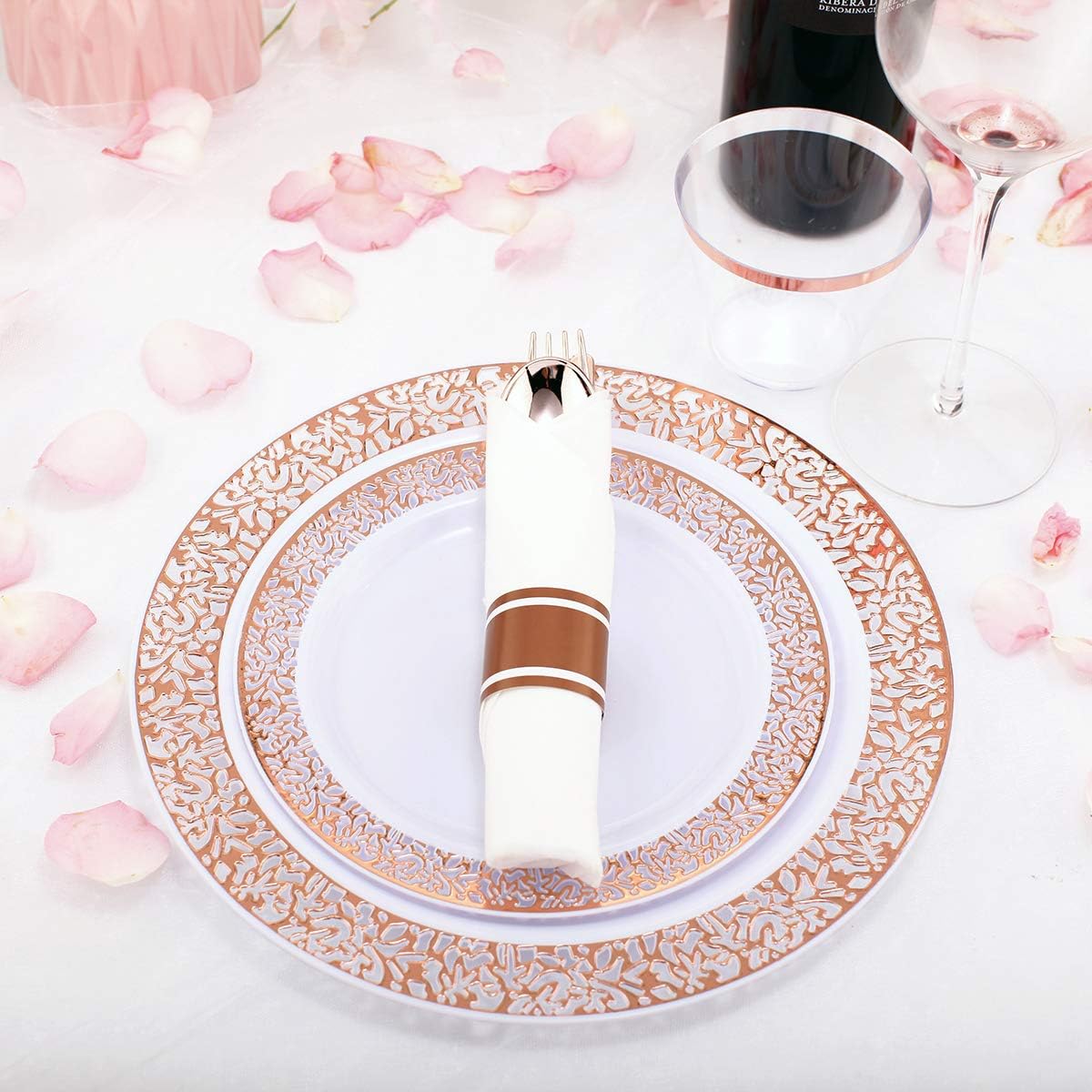 Blасk Frіdау Clеаrаnсе WELLIFE 350 Pieces Rose Gold Plastic Dinnerware, Disposable Rose Gold Lace Plates, Include:50 Dinner Plates, 50 Dessert Plates, 50 Per Rolled Napkins with Rose Gold Silverware and 50 Cups