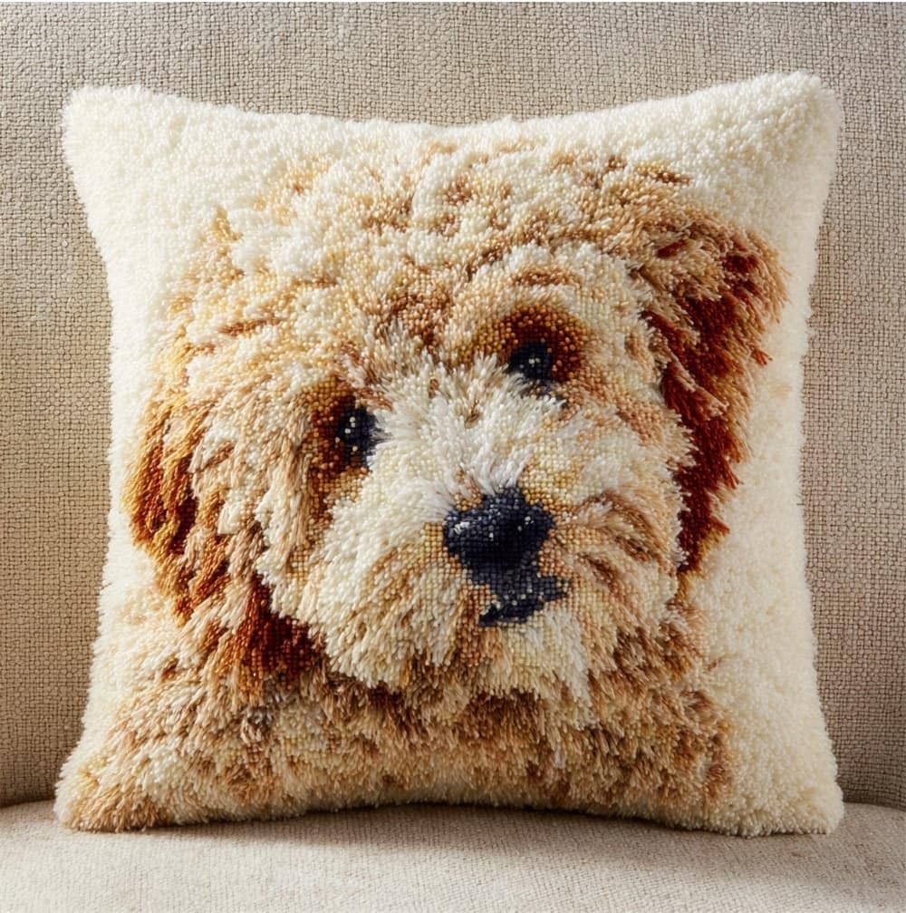 FWRTYCB Latch Hook Pillow Kits for Adults Golden Doodle Dog Knitting Kits