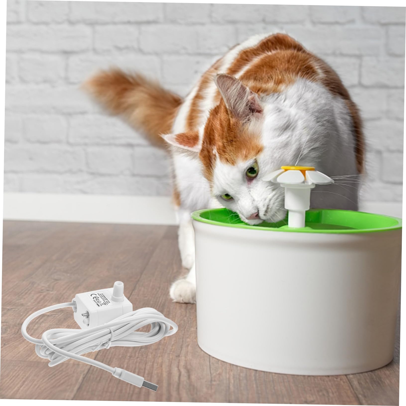 Bomba de Repuesto Cable USB y Tiendas de Mascotas para Uso en Hogares Fabricada en ABS Operación Silenciosa y Larga Duración para Fuente de Agua para Gatos
