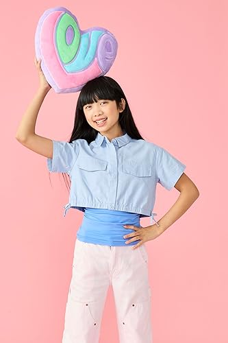 Miniatura 8 de iscream Almohada bordada con forma de corazón de 13 x 13 pulgadas, diseño de pasteles de felpa