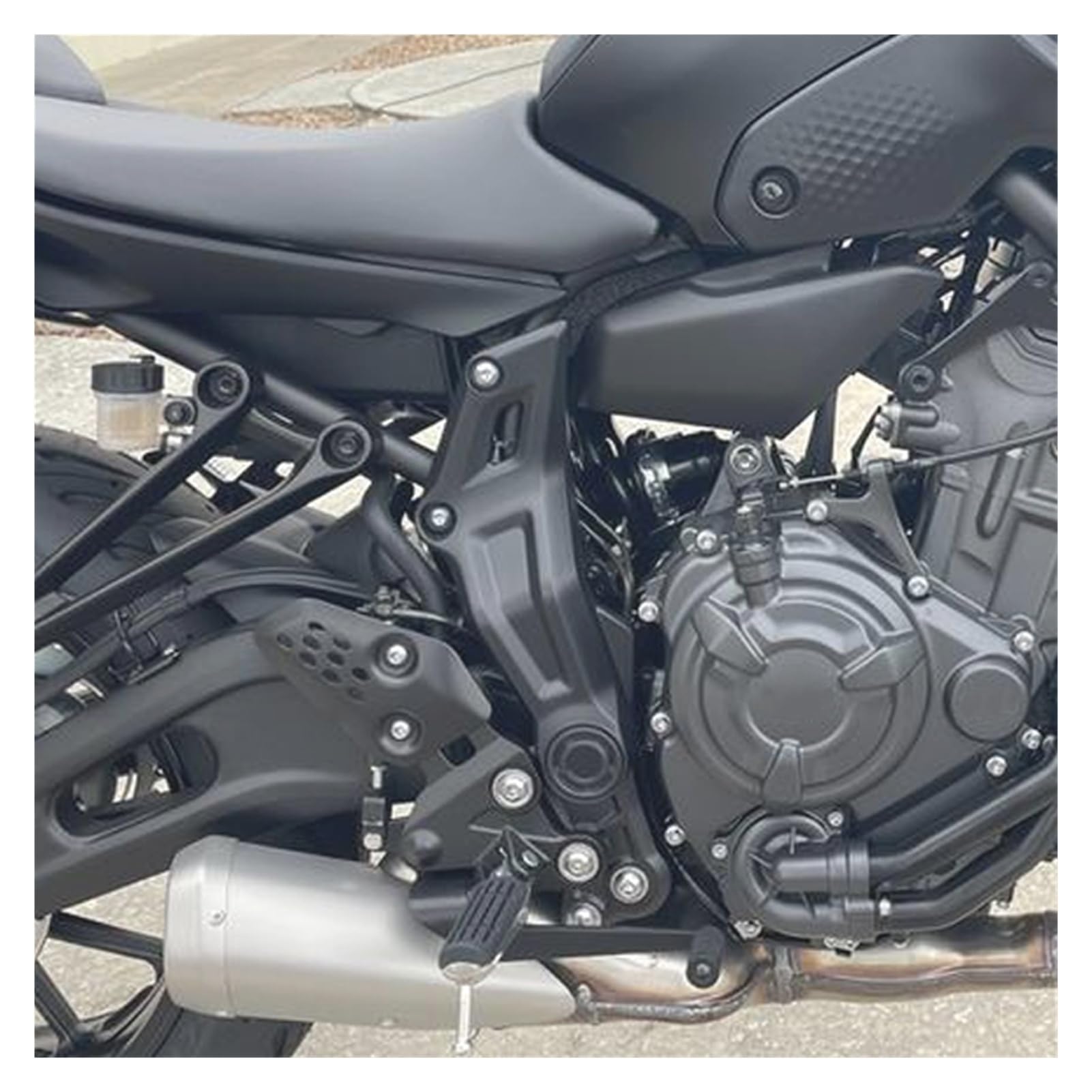 Compatibile con YAMAHA MT-07 FZ-07 2021-2024 | Accessori per motociclette Pannello laterale del motore Coperchio laterale della cassa(Unpainted-Left)
