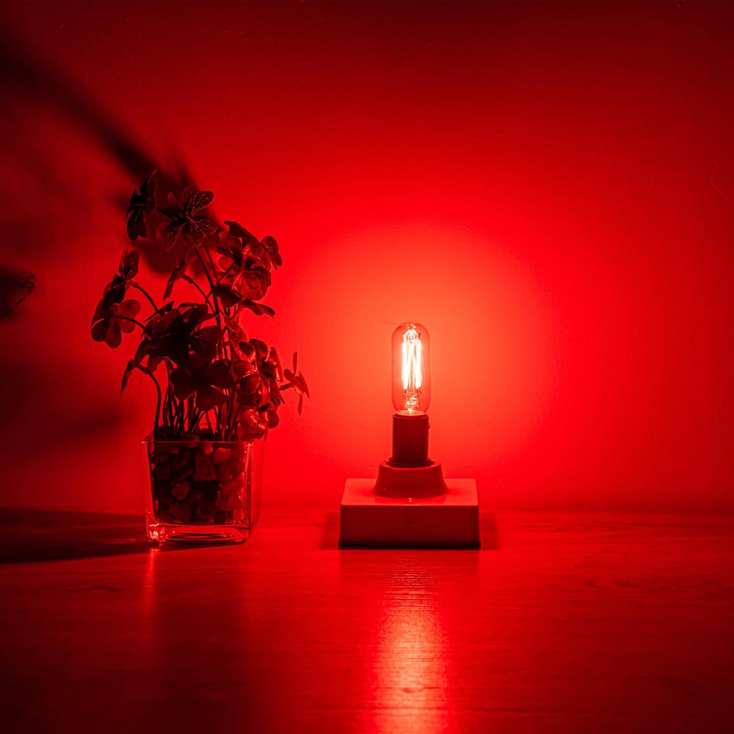 Beonllay Red LED Candelabra Bulb E12 Colored Light Bulbs, 4W 40 Watt Equivalent Dimmable E12 LED Bulb Red Candelabra Light Bulbs, 6 Pack