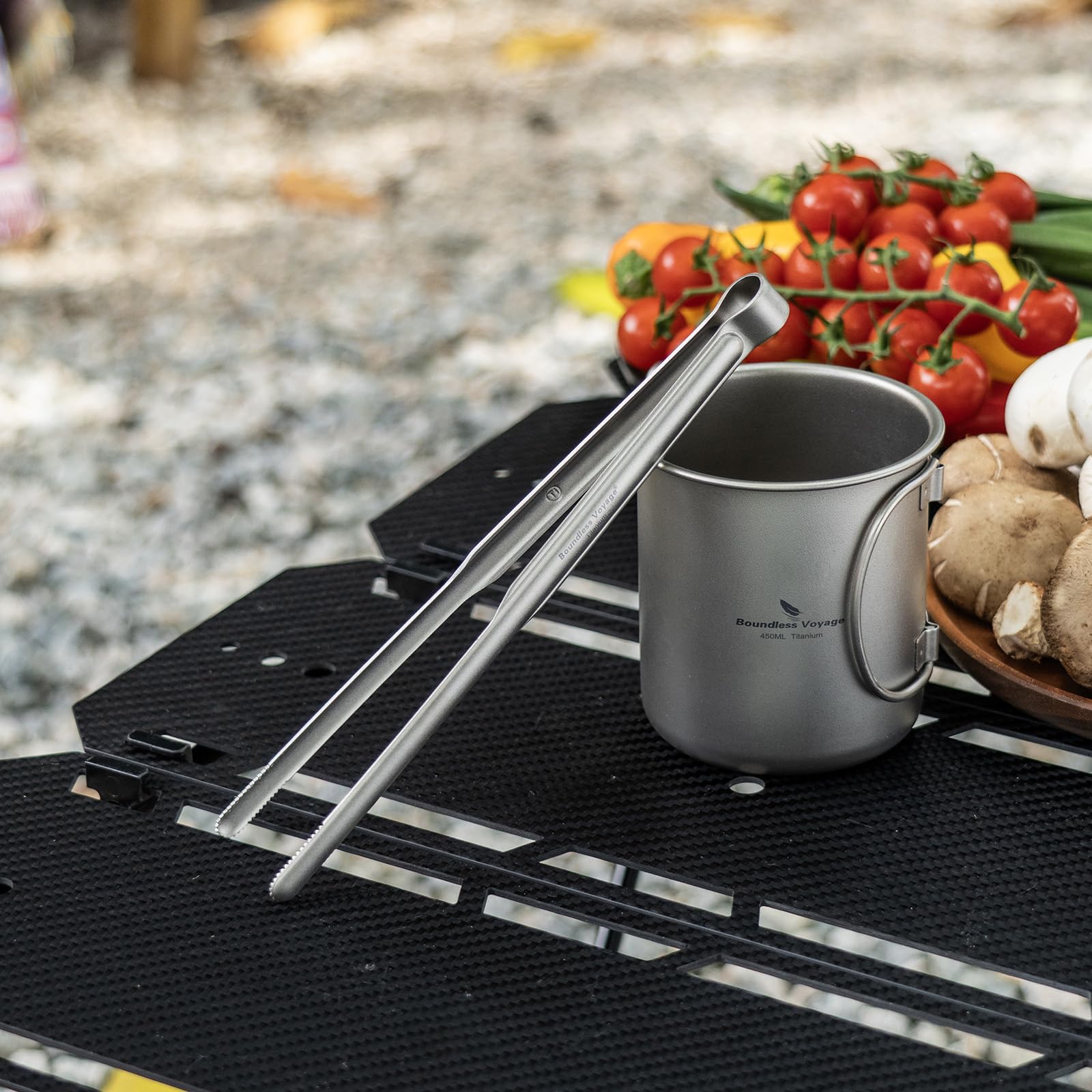 iBasingo Griglia in titanio con pinza da cucina, ultra leggera, accessorio per barbecue per esterni, per campeggio, escursioni e backpacking, spessore 2 mm, resistente al calore (Ti2023C+Ti1014T)
