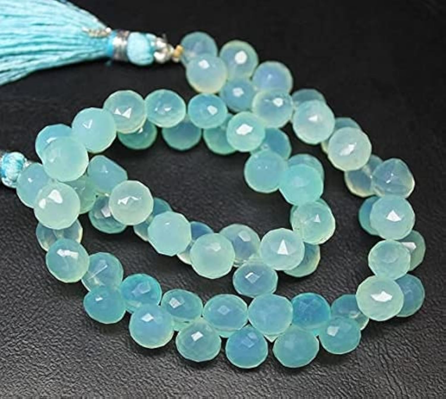 Calcédoine bleue aqua perles d'oignon poétiques pour bijoux porteurs de sens