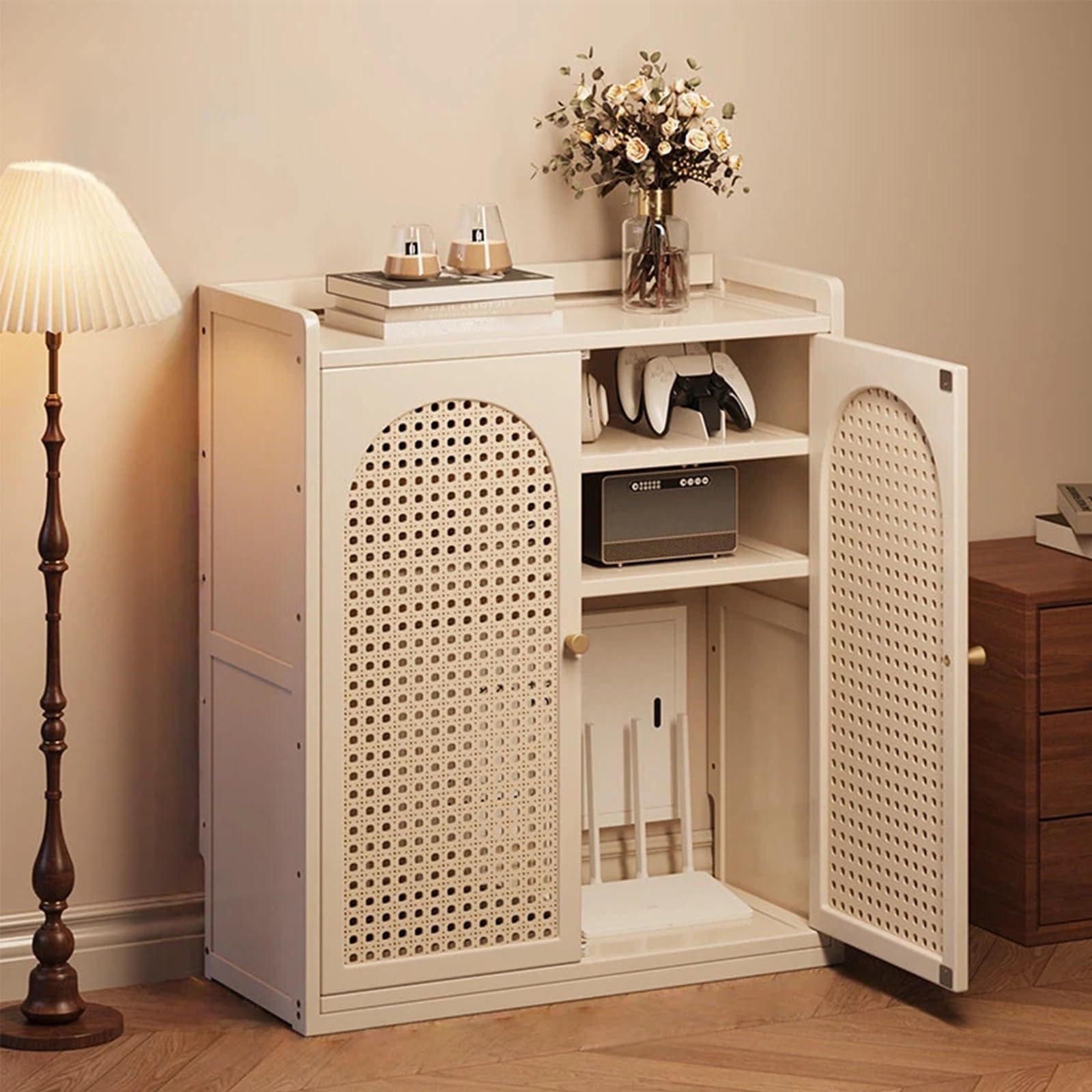 Mobile Porta Router WiFi con Ripiani Regolabili,Armadietto Modem da Terra In Rattan Di Bambù con Gestione Dei Cavi E Design Ventilato,per Casa E Ufficio(Cream White,59 * 27 * 82cm)