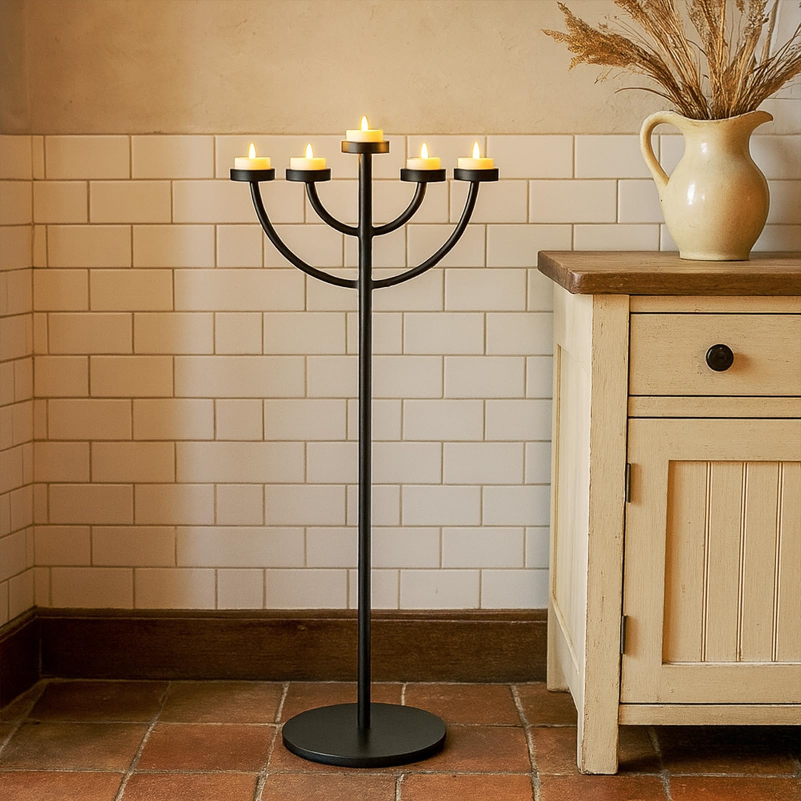 Portavelas de metal negro de 5 brazos, moderno candelabro de pie para decoración del hogar, vacaciones y eventos