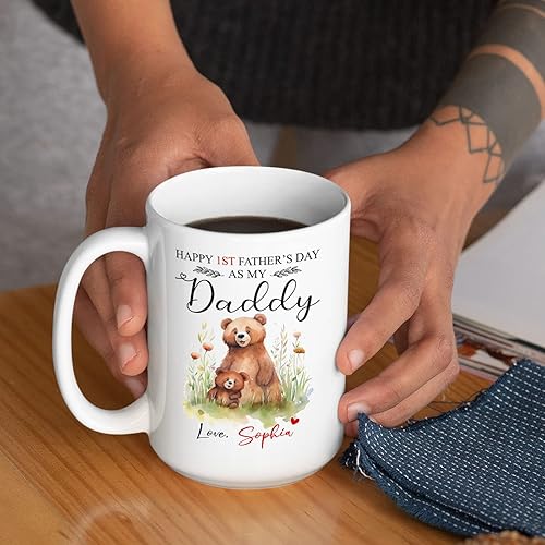 Miniatura 6 de Taza de café personalizada con texto en inglés Happy First Father's Day As My Daddy, taza de café blanca personalizada con nombre de oso y oso bebé,
