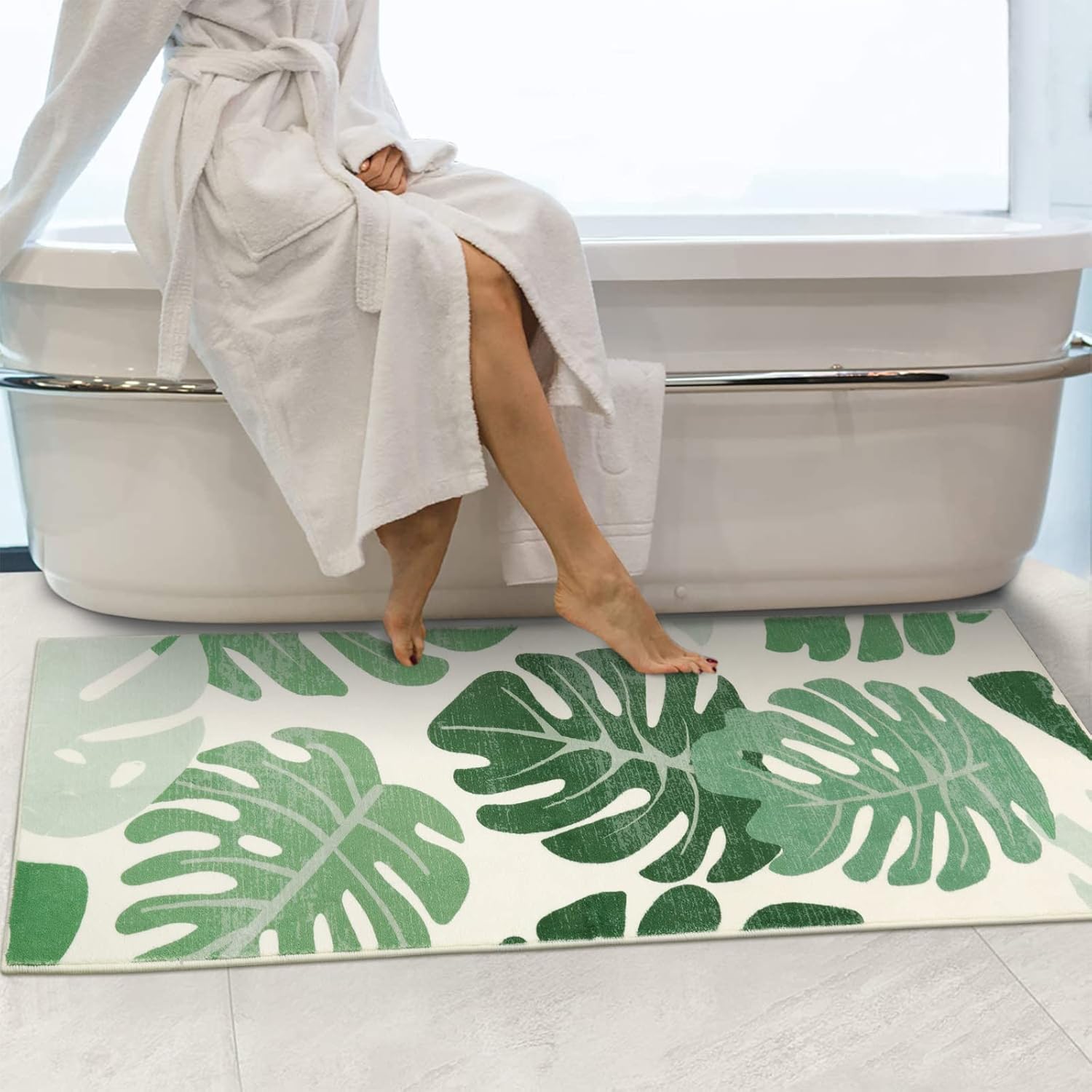Lukinbox Bathroom Runner Rugs, Green Leaf Non-Slip Bath Mat, Small Long Bath Rugs Cute Soft Microfiber Floor Mats Machine Washable for Living Room, Shower and Tub, 18"x47"