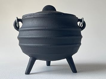 Large Cast Iron Ribbed Cauldron with Lid and Handle, Ribbed Style 5.5" Diameter, Perfect for Smudging, Incense Burning, Ritual, Decoration
