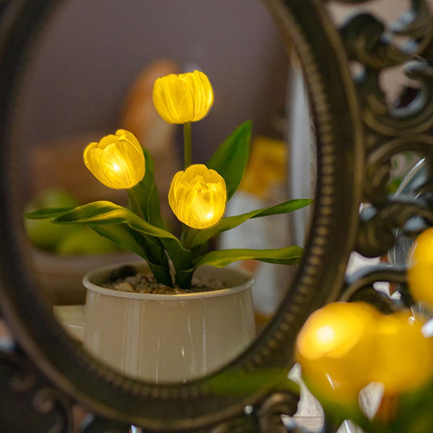 Lampada A Tulipano Artificiale Minidiva Con Luce LED Calda – A Batteria – Vaso Incluso – Per Decorazione Casa, Regalo Romantico