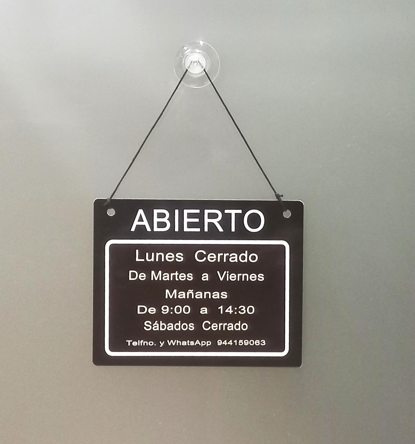 Cartel horario comercial - Cartel Abierto Cerrado. Placa horario personalizado de 15 x 12 cm - placa de PVC negra