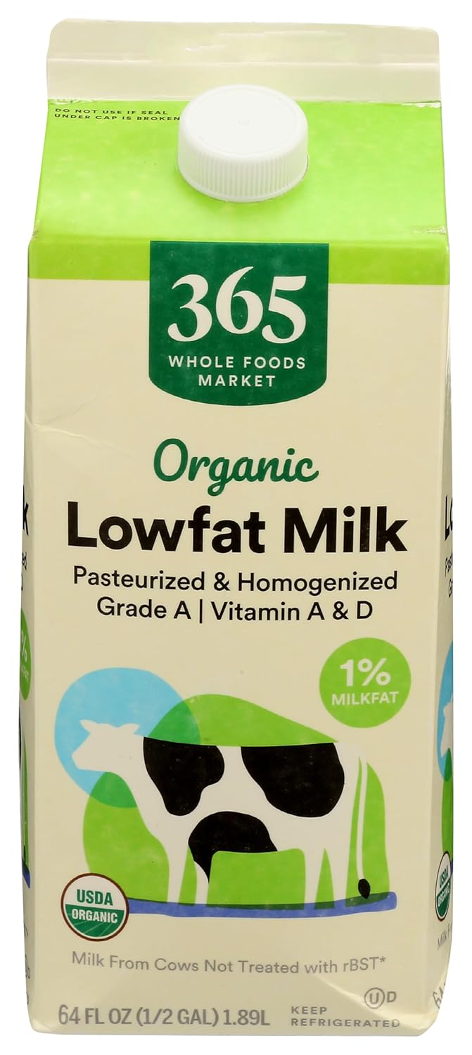 365 by Whole Foods Market Organic Lowfat 1% Milk, 64 fl oz - Fresh Flavor, Ethical Organic Sourcing, Calcium & Vitamin D