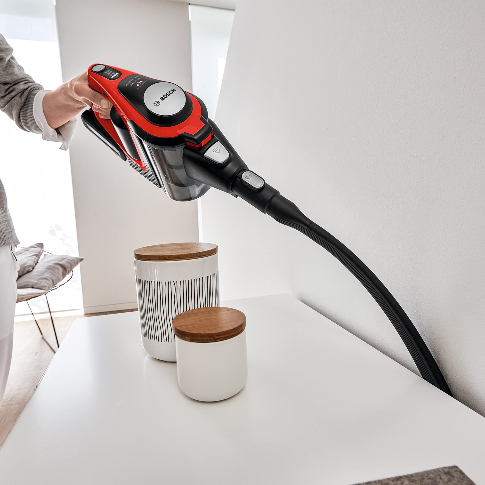 Bosch - Serie 8, Aspirador Vertical Unlimited Gen 2 ProAnimal, 0.4 litros, Rojo, BBS8214PET