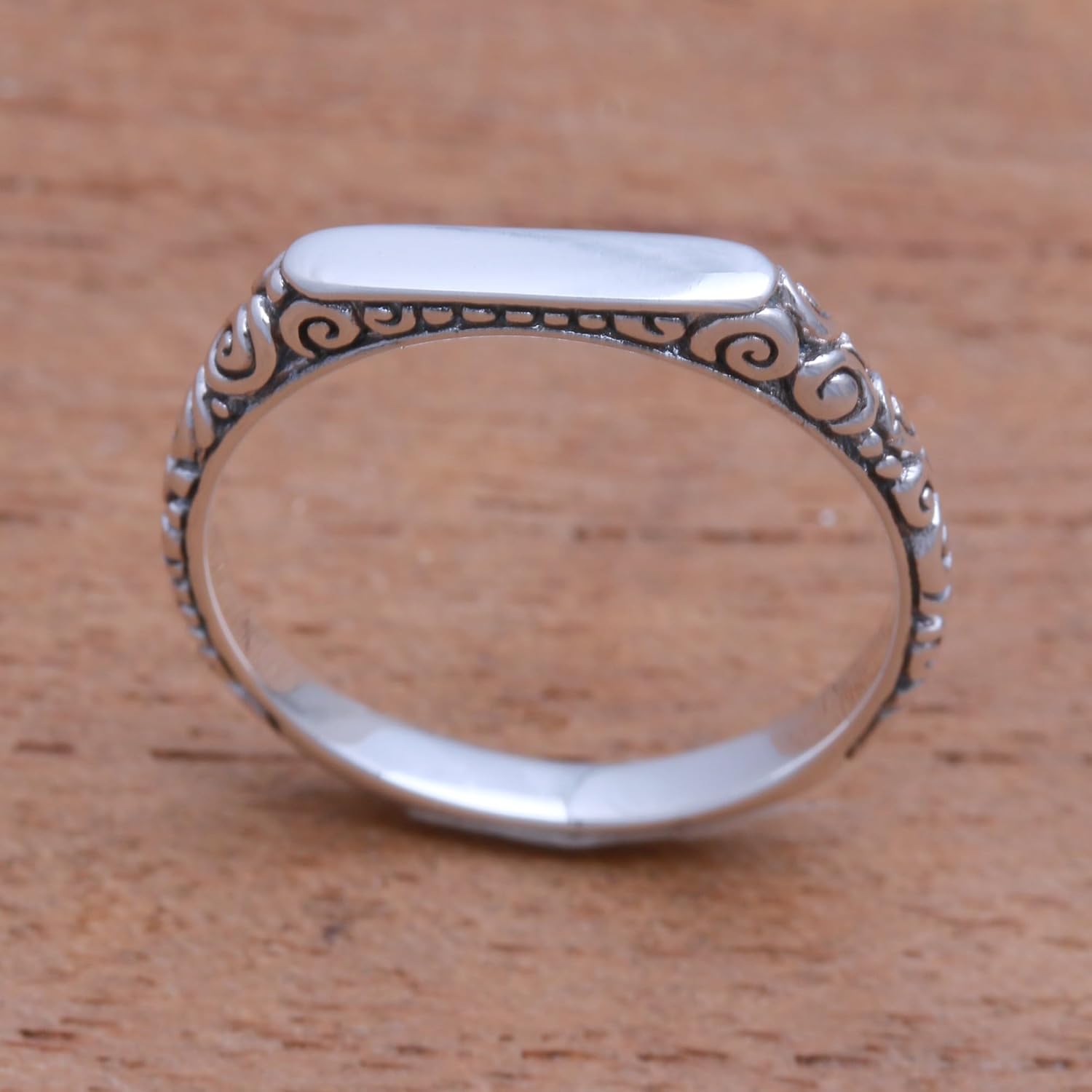 NOVICA Artisan Handmade .925 Sterling Silver Band Ring Swirl Pattern from Bali Indonesia 'Intaglio Curls'