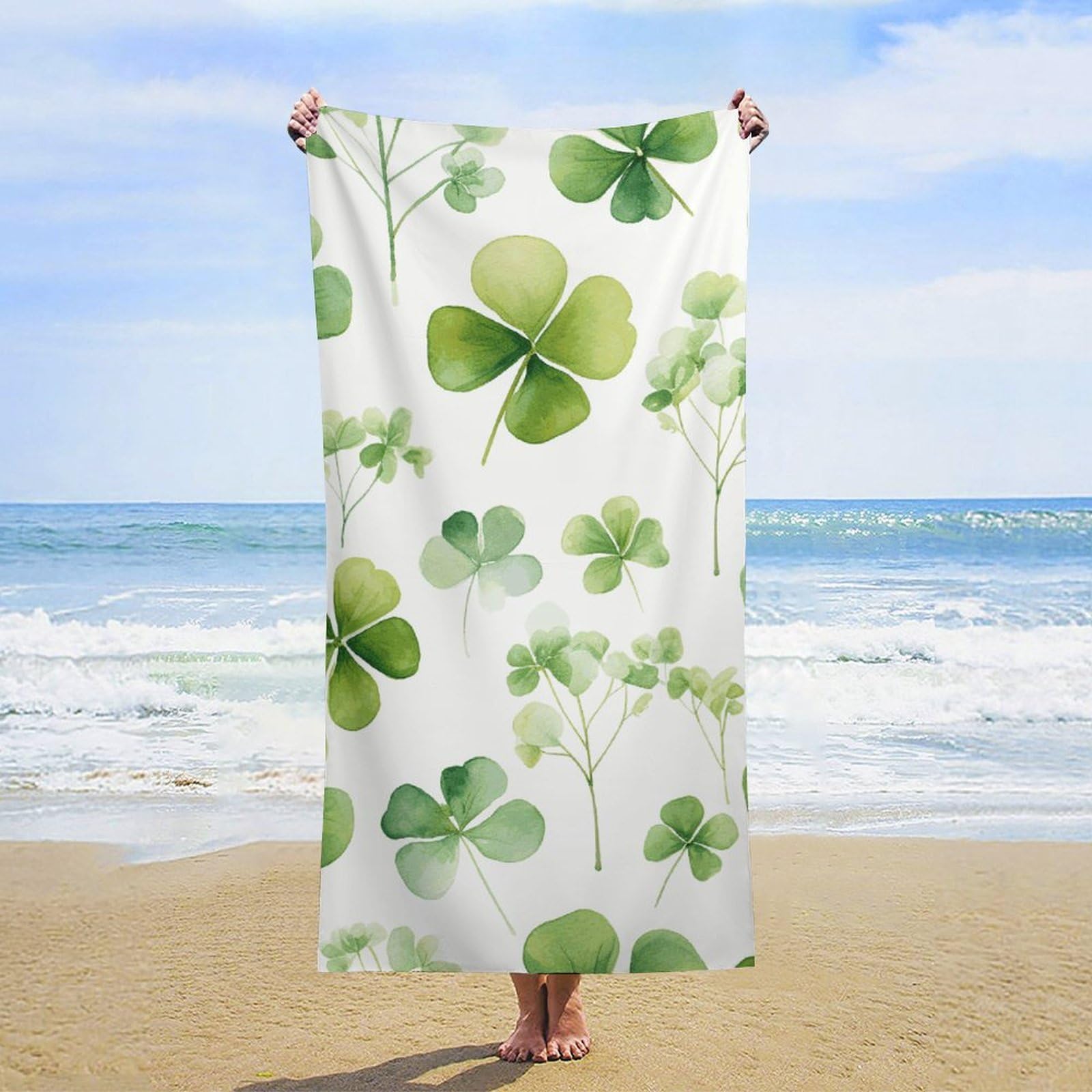 NTVOWPZO Clover Beach Towel Oversized Microfiber Bath Towels Lightweight Sand Proof Beach Towels Absorbent Pool Towels for Swimming Yoga Bathroom Towel 31.5" X 63"
