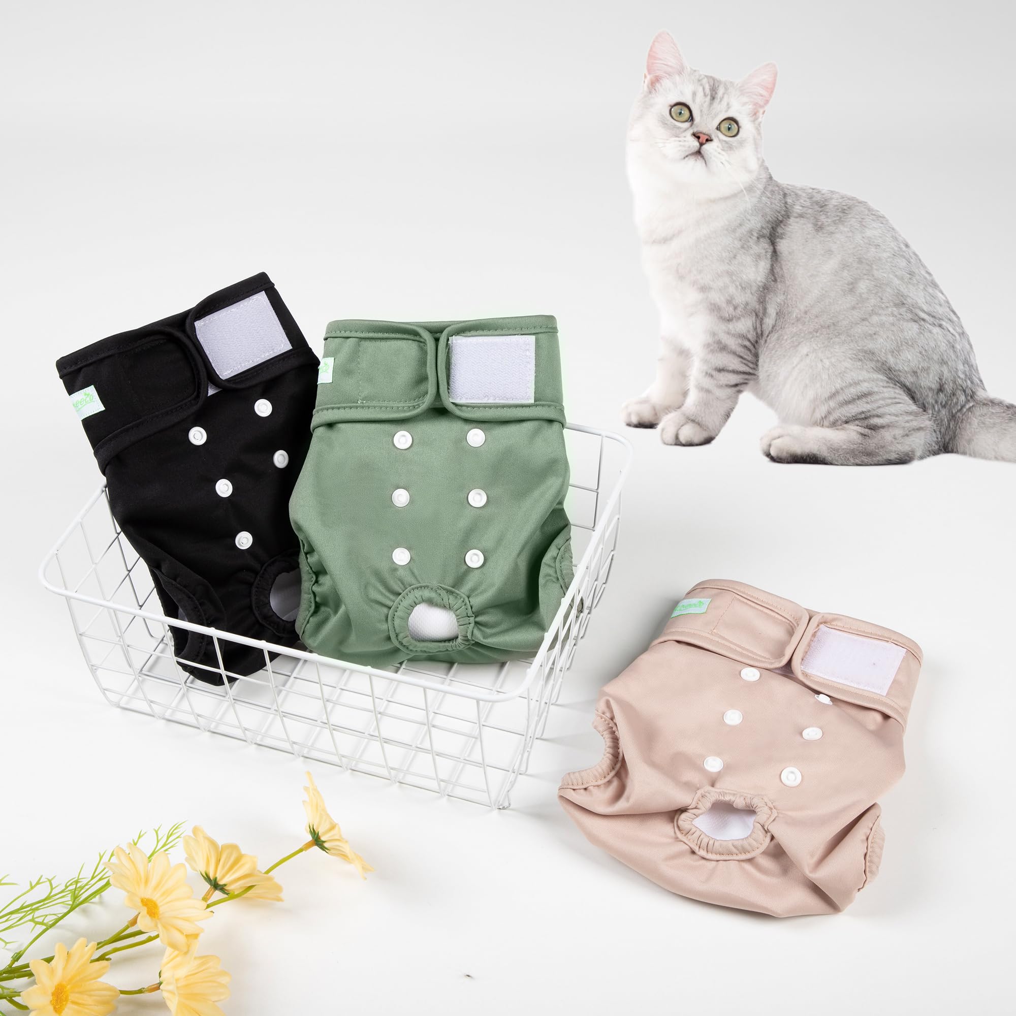 Wegreeco Pannolini per gatti, per gatti maschi e femmine, spruzzati per incontinenza, riutilizzabili, regolabili, altamente assorbenti (confezione da 3, S)