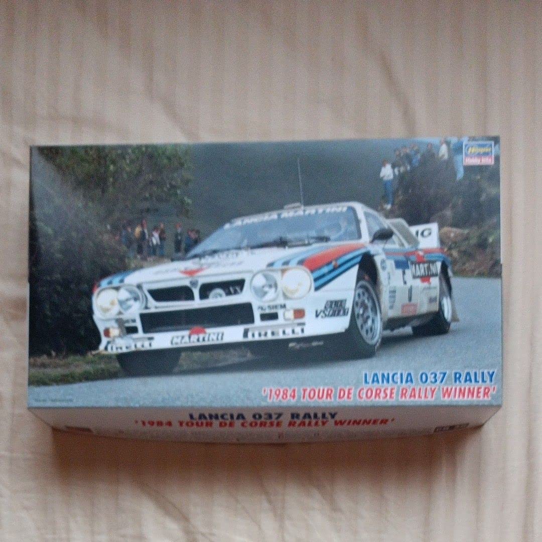 新品未組立品ランチア 037ラリー ランチア 037 ラリー “1985 ポルトガル ラリー テストカー