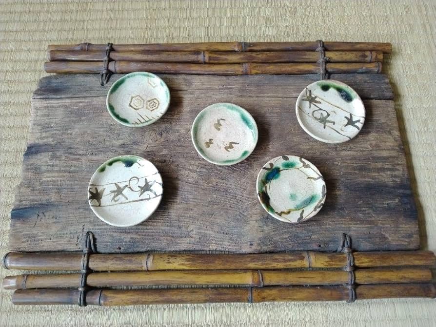 ◆135◆　時代美濃焼小皿　江戸時代　変形　骨董　和食器 ◇135◇ 時代美濃焼小皿 江戸時代 変形 骨董 和食器