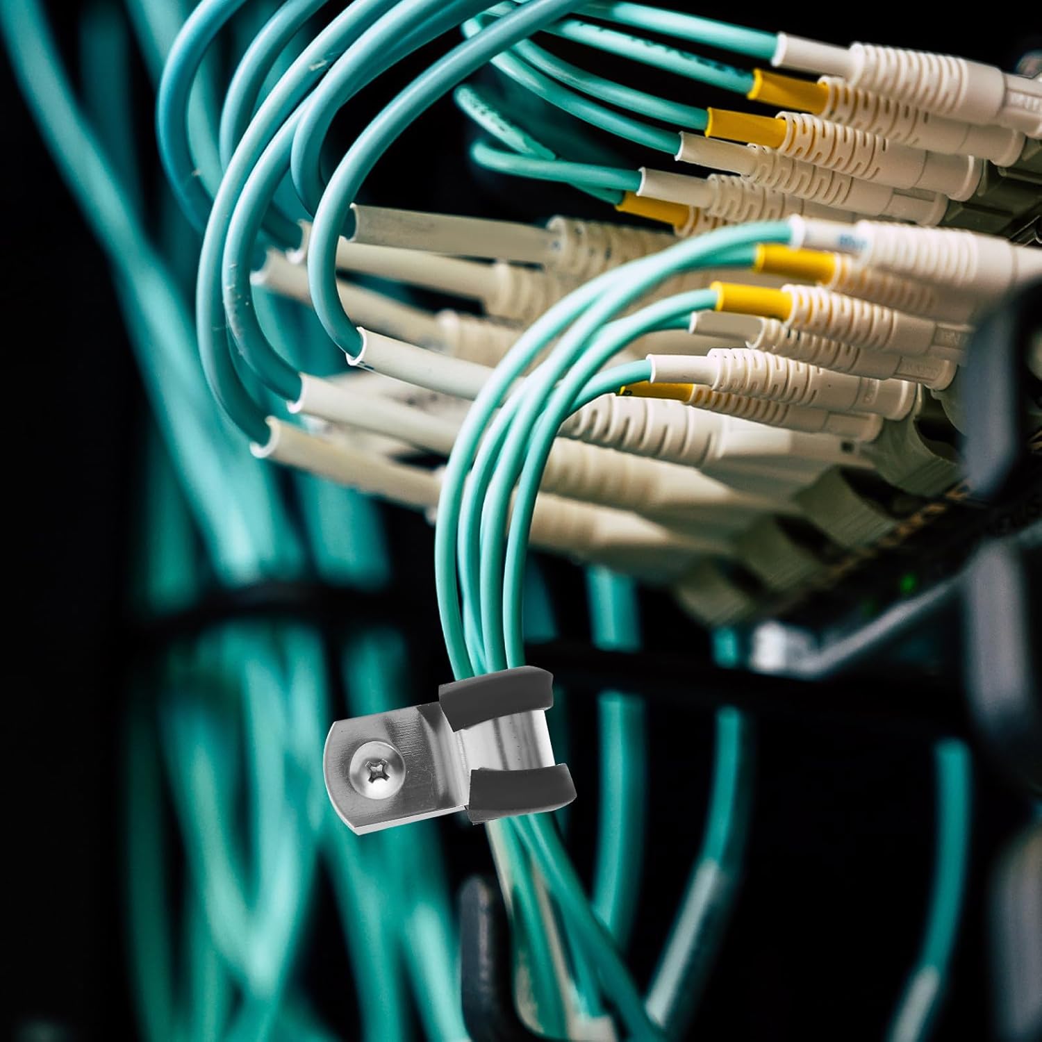 Amosfun 100pcs 304 Stainless Steel R-shaped Cable Clamps Rubber Strip 6mm U-shape Tube Fixing Clamps Heavy Duty Conduit and Hose Repair Clips for Electrical Wire Management