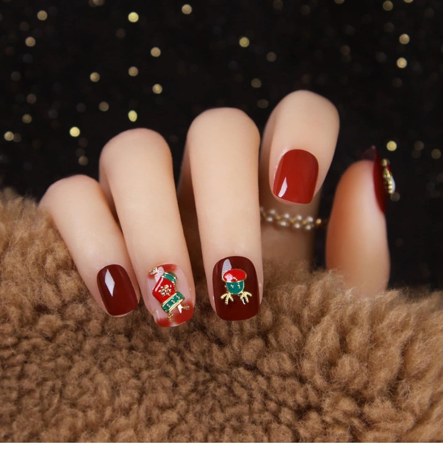 Charming Short Wearable Fake Nails Press Square Full Cover Detachable Finished Winter Fingernails