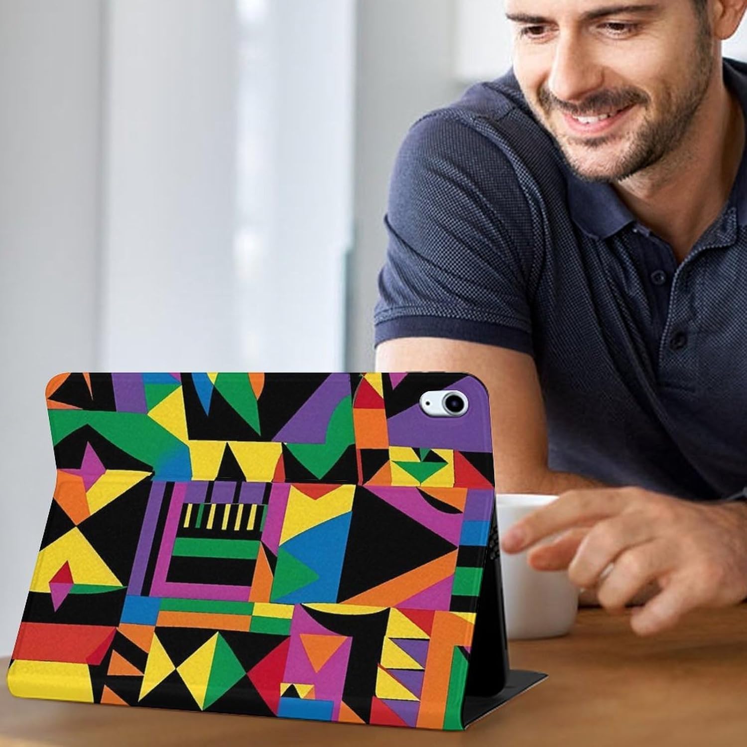 African Geometric Printed Case Trifold Stand Protective Cover Compatible with ipad Air5/air4 (10.9in) /ipad Pro 2018(11in)