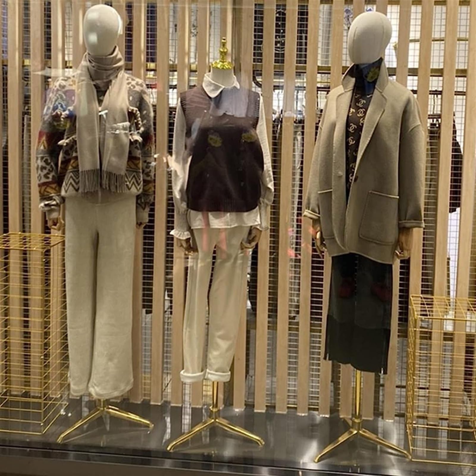 Amazon.co.jp: マネキン トルソー 55インチ-77インチの高さ調節