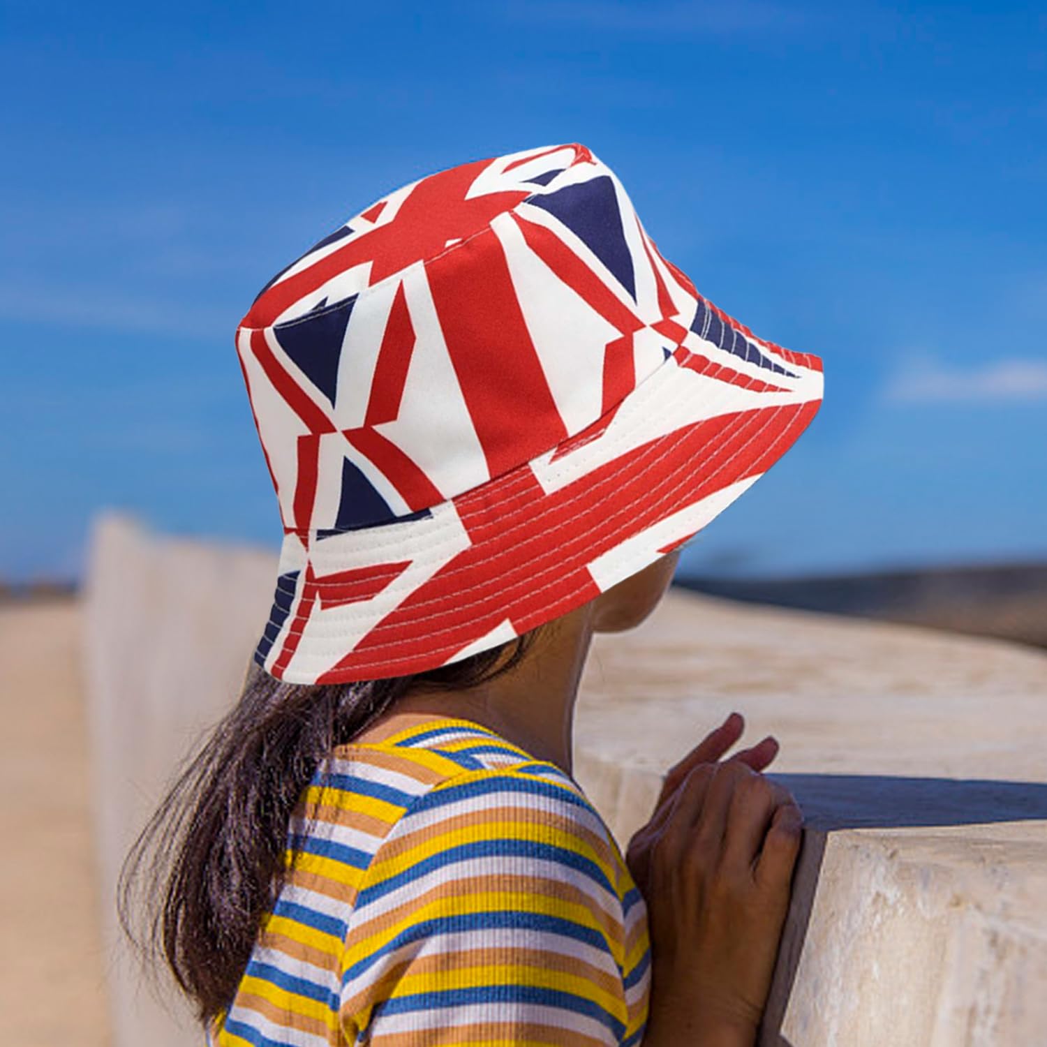 1 Fischerhut Und 1 Paar Sonnenbrillen, Klassisches Gedrucktes Design, Sonnenschutzmittel Im Freien, Trendige Und Modische Accessoires, Geeignet Für Reisen, Einkaufsmöglichkeiten, Strandpartys.