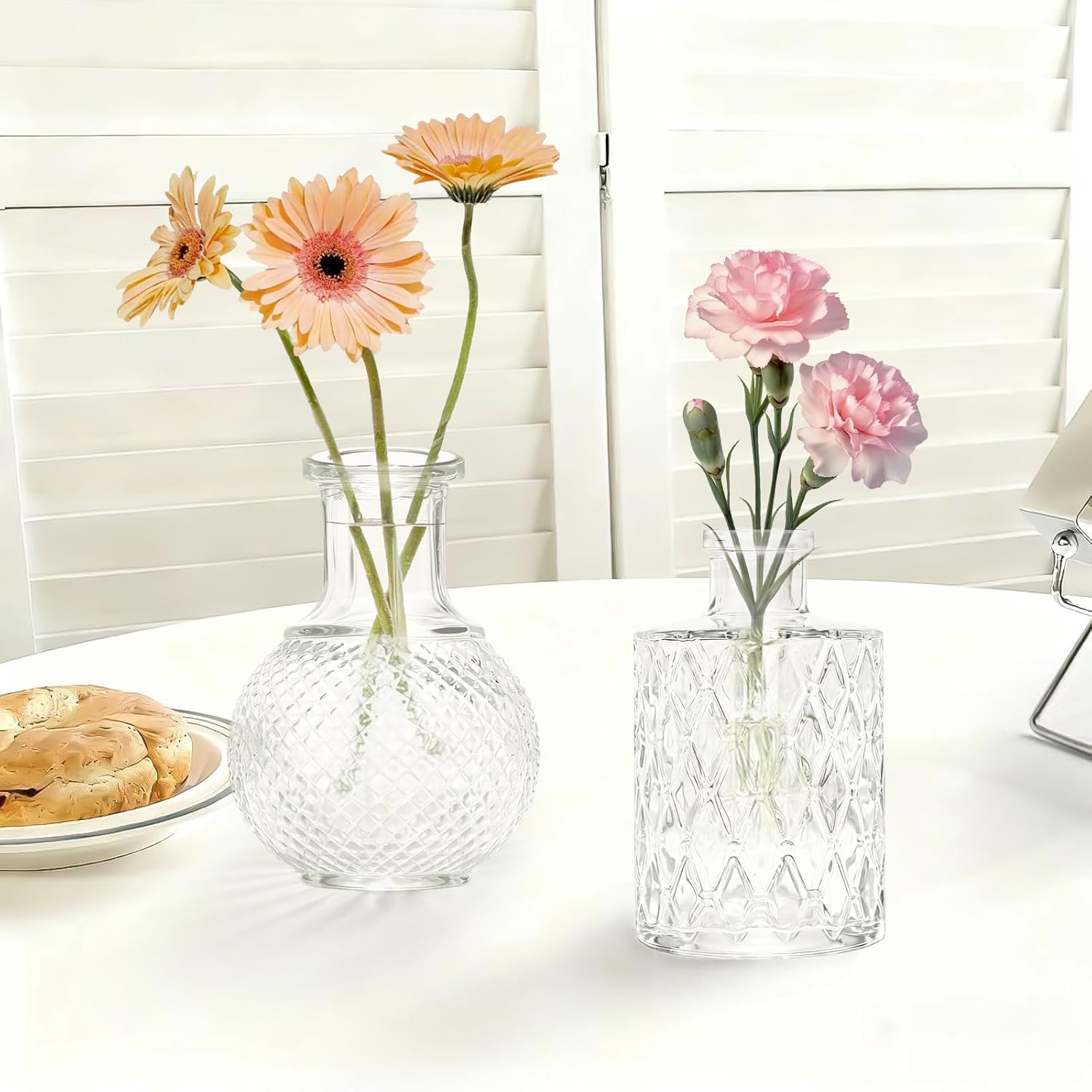 Set of 4 Small Glass Bud Vases for Flowers, Vintage Clear Small Flower Vases for Wedding Centerpieces，Mini Bulk Vases for Floral Arrangements for Table Decor Home Decor - Image 5