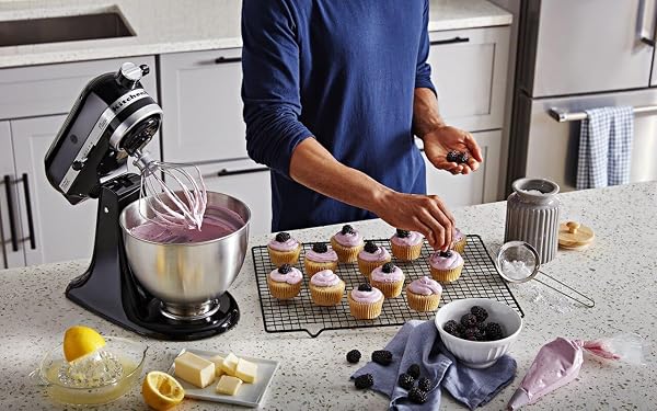 KitchenAid Classic Series 4.5-Quart Tilt-Head Stand Mixer, Onyx Black, K45SSOB - 4