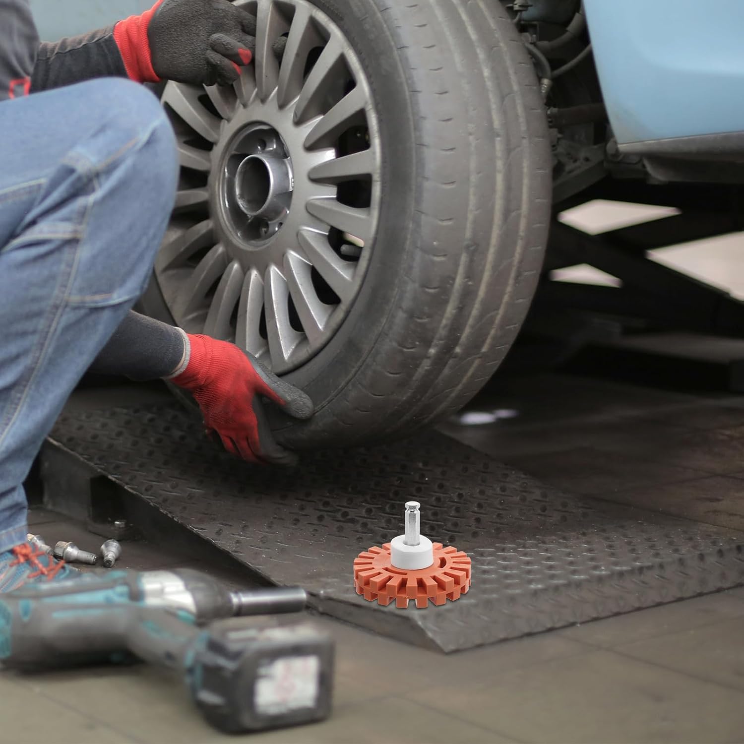 Adhesive Eraser Wheel Decal Remover Tool Rubber Glue Remover for Car Sticker Removal Drill Attachment Automotive Detailing Equipment