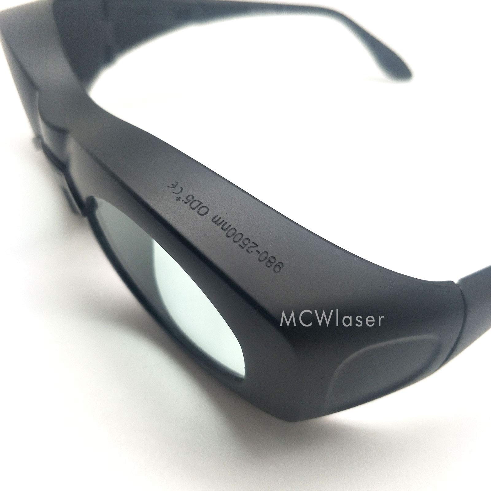 MCWlaser Gafas de seguridad para 980-2500 nm L¨¢ser Belleza Belleza Enrojecimiento facial Cirug¨ªa de depilaci¨®n Industrial CE OD5+