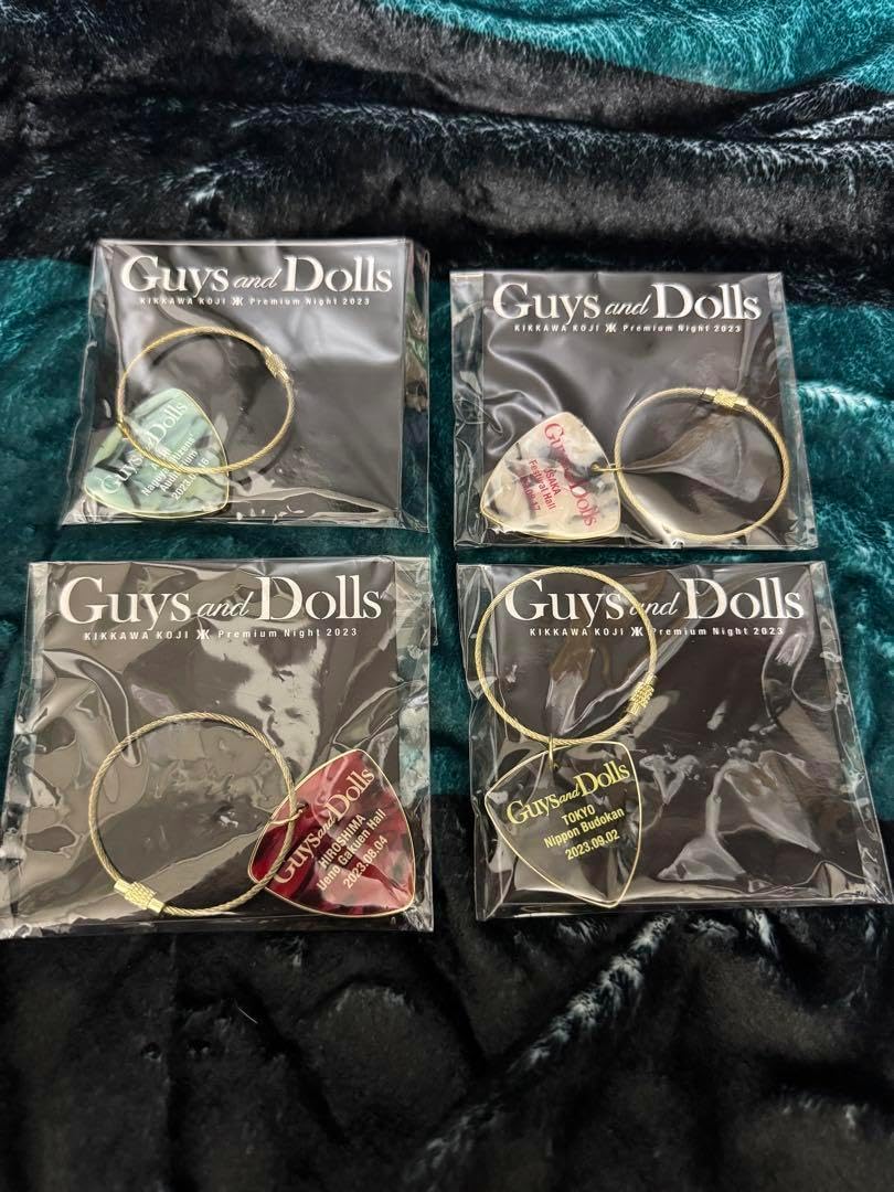 吉川晃司　広島　名古屋　大阪　東京チャームセット 吉川晃司 広島 名古屋 大阪 東京チャームセット Amazon.co.jp: 吉川