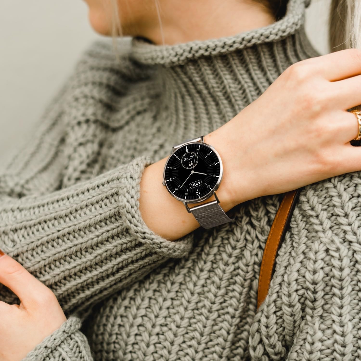 XCOAST SIONA 2 smartwatch da donna (4,2 cm) iOS e Android, Fitness Tracker, AMOLED, 21 sport, 150 watchfaces, ossigeno nel sangue, ultra piatto (6,9 mm), impermeabile, impulso, pressione sanguigna