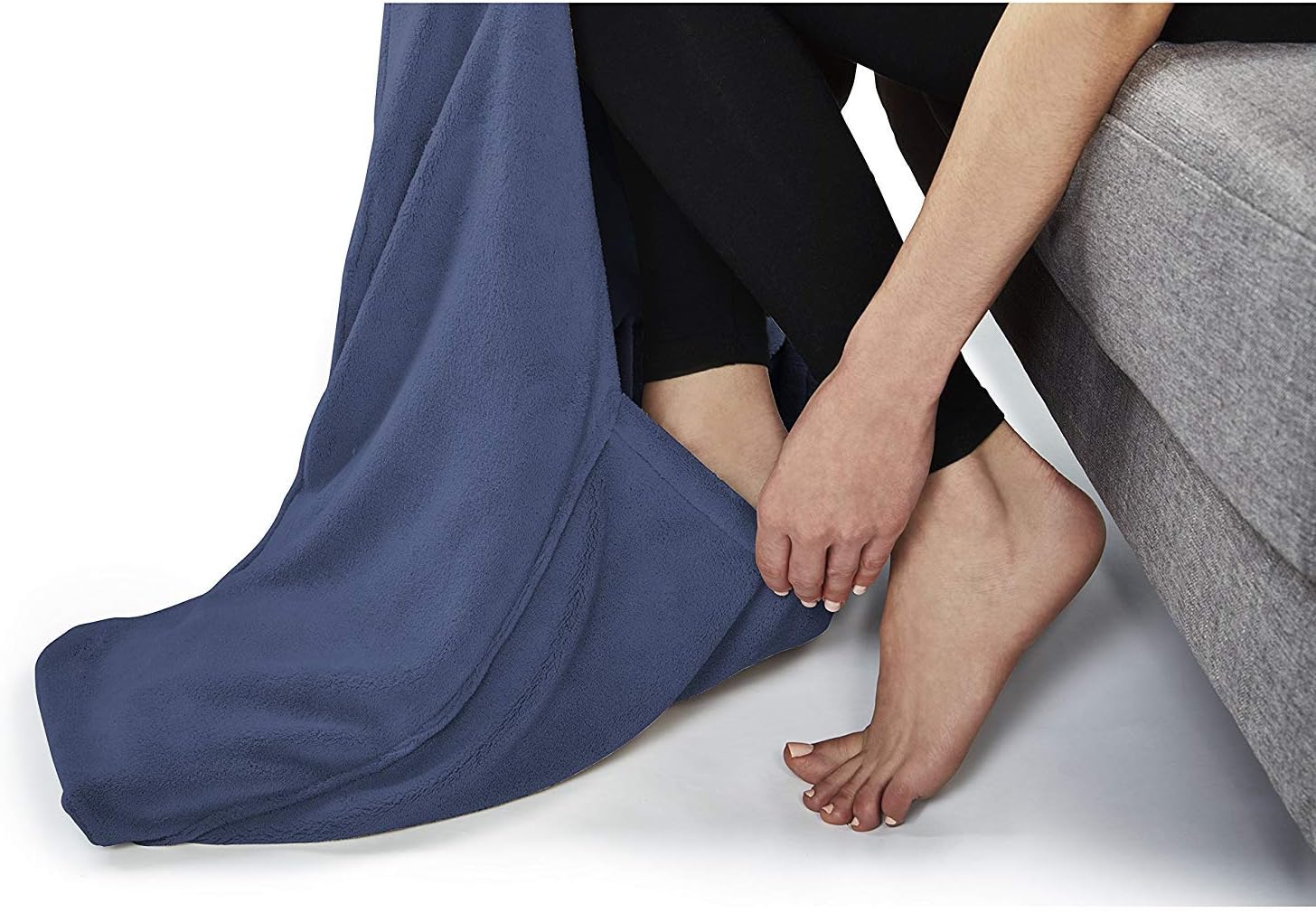 Sunbeam Heated Throw Blanket | Dual Pocket Microplush, 3 Heat Settings, Newport Blue - 31160304