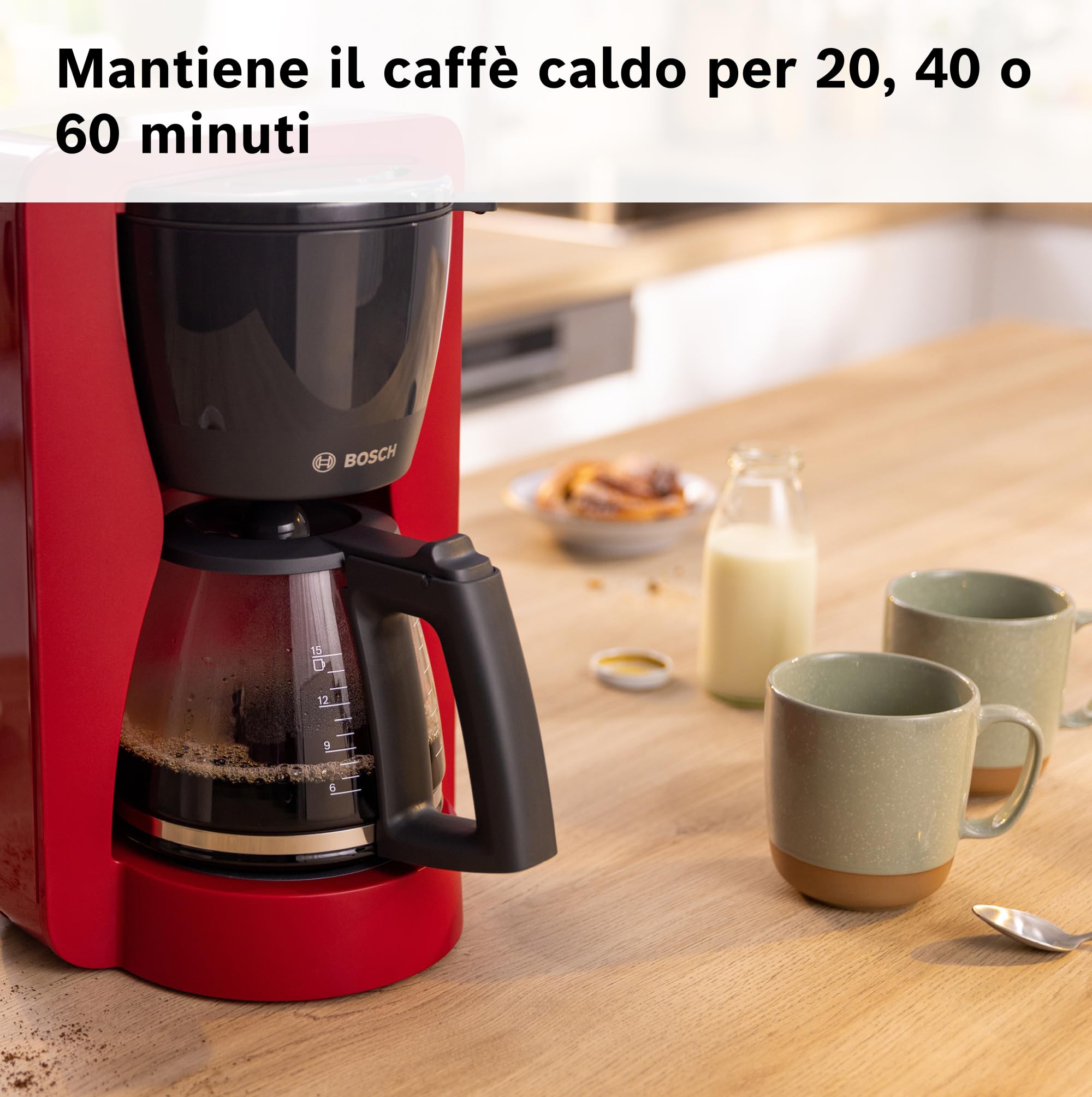Bosch Macchina da Caffè Americano MyMoment TKA3M134, 1200 W, Capacità fino a 10 Tazze, Filtro Removibile, Caraffa in Vetro, Sistema Antigoccia, Serbatoio Rimovibile, Facile Decalcificazione, Rosso