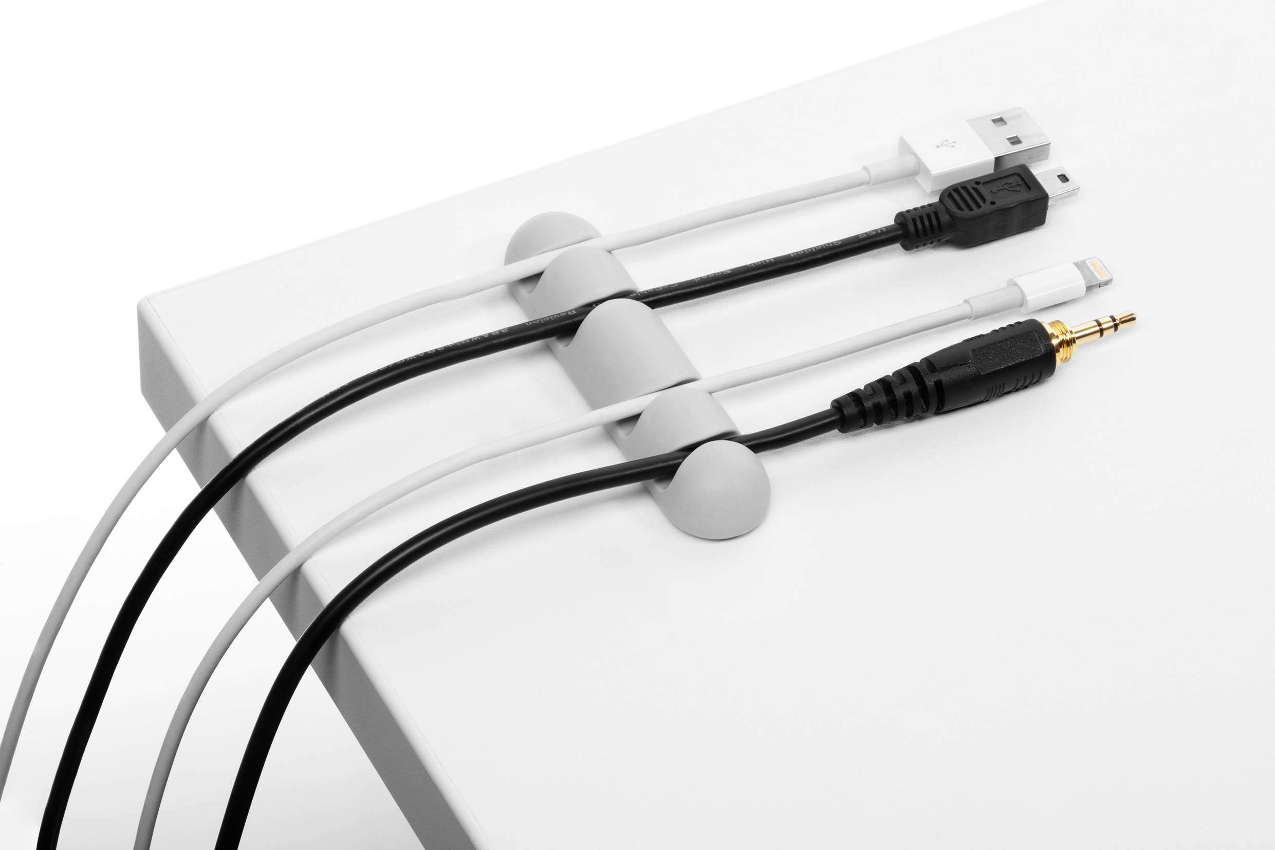 Fermacavi e clip per il fissaggio | Essentra Components IT