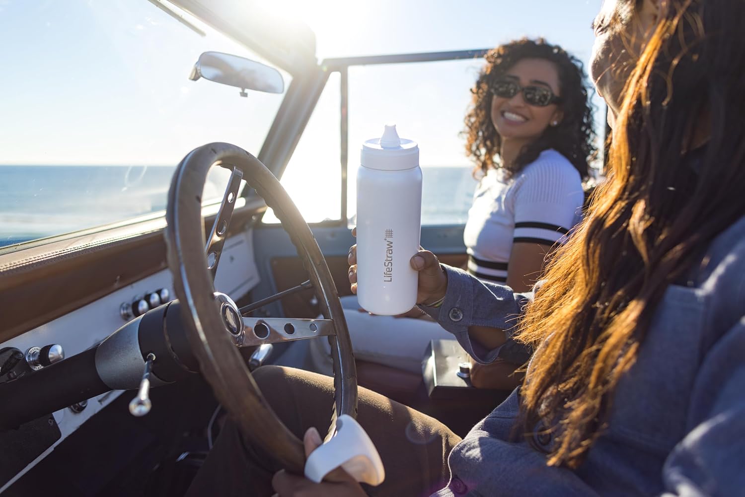 LifeStraw Go Series — Insulated Stainless Steel Water Filter Bottle for Travel and Everyday Use Removes Bacteria, Parasites and Microplastics, Improves Taste, 24oz Polar White - Image 5