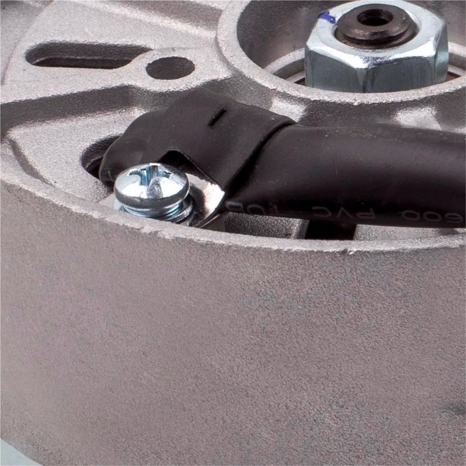 alternador de coche Alternador de 12 V y 20 A para tractores para John para Deere Utility 1070 1989 con motores para Yanmar