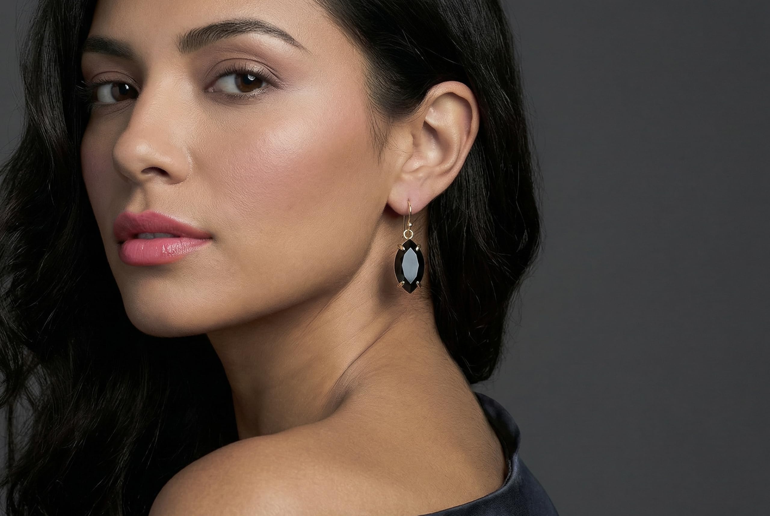 Pendientes de Ónix Negro Marquesa - Pendientes Largos de Oro - Pendientes de Piedra Negra - Pendientes Colgantes de Oro - Exquisitos Pendientes Colgantes para Mujer