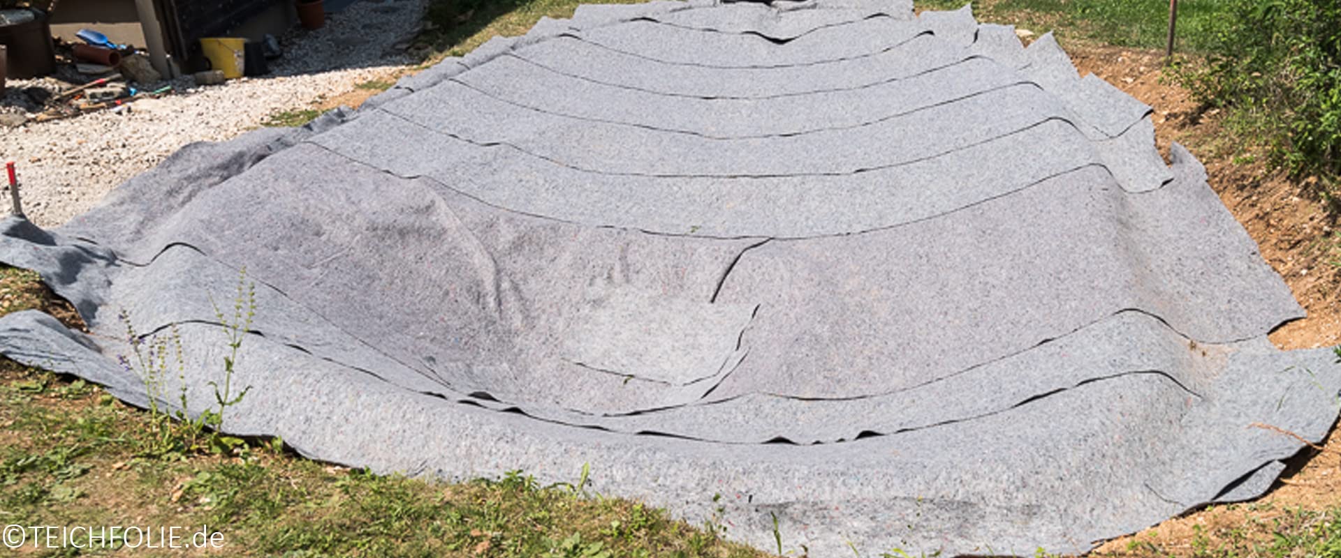 TEICHVLIES 500g/m² - 2 m x 5 m - gartenvlies Folienunterlage für Teiche, Gartenteiche & Pools - Teichvlies 2x5m
